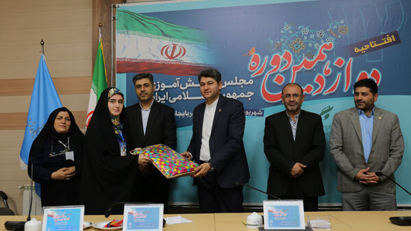 افتتاحیه دوازدهمین دوره مجلس دانش‌آموزی در آذربایجان شرقی
