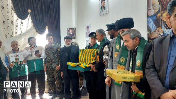 کاروان «در پناه خورشید» میهمان رزق‌آباد کاشمر شد