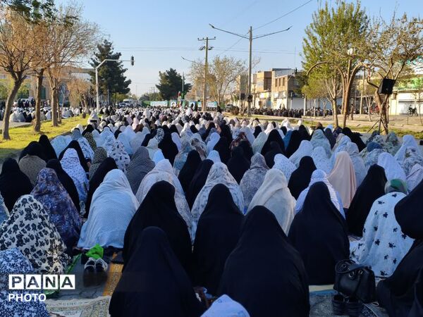  نماز عیدسعید فطر در سرخس، آیینه‌ای از وحدت و انسجام اسلامی