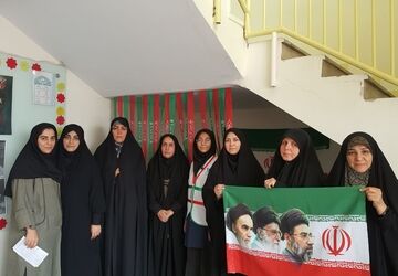 مانور بازگشایی مدارس شهر تهران در مدرسه ایمان منطقه ۵ 