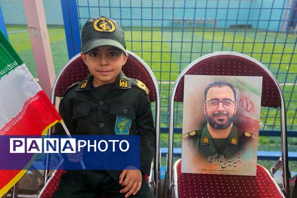  همایش «یاوران انقلاب» با محوریت نقش آفرینی دانش آموزان در گام دوم انقلاب