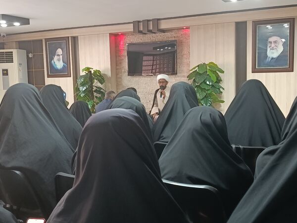 جلسه بصیرتی و سیاسی در راستای جهاد تبیین