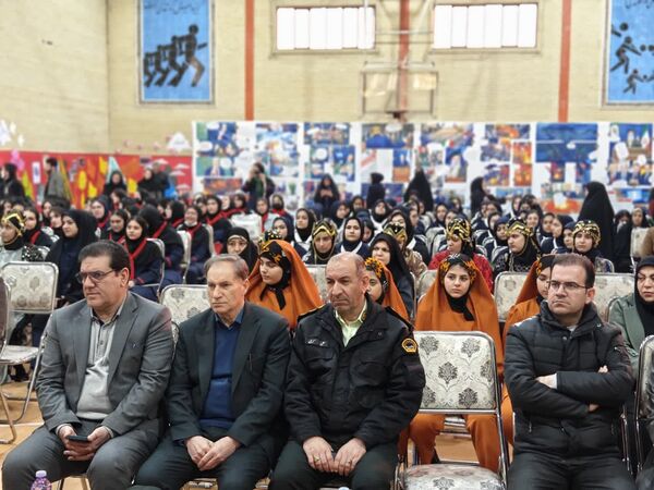 زنگ انقلاب همزمان در مدارس کرمانشاه نواخته شد