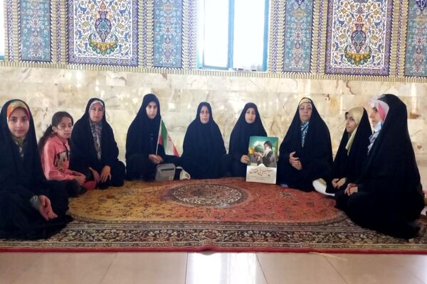 اقامه آخرین نماز جمعه ماه مبارک رمضان با حضور چشمگیر مردم یاسوج