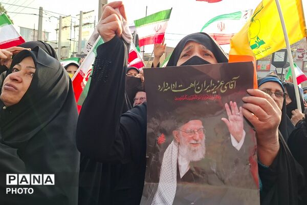بیعت مردم قرچک با سومین رهبر نظام مقدس جمهوری اسلامی ایران