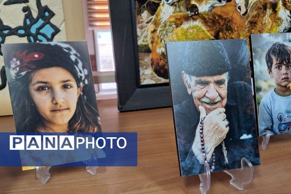 نمایشگاه ایرانمون هنرستان پروین اعتصامی  پردیس به مناسبت دهه فجر 