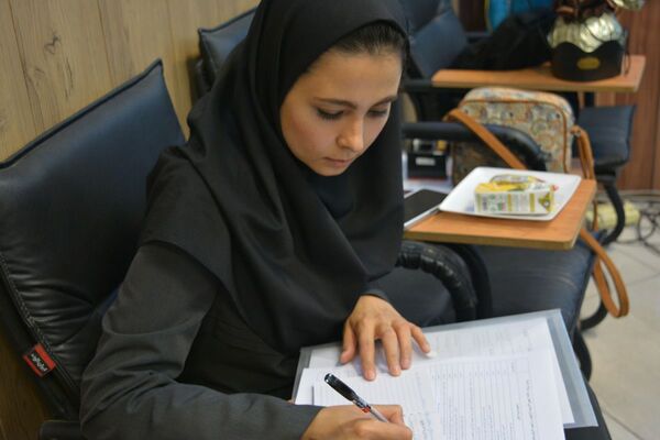 برگزاری جلسه توانمند سازی ویژه مشاوران جدیدالاورود در بهارستان دو