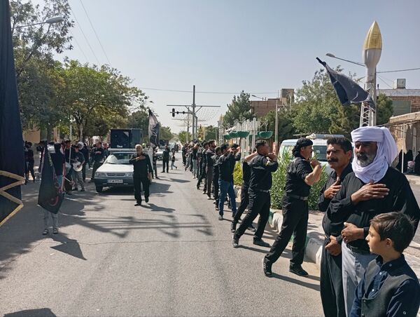 راهپیمایی جاماندگان اربعین حسینی در باخرز 