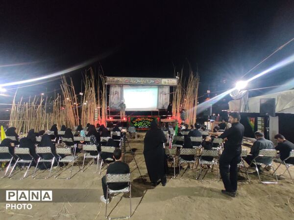 سازمان دانش آموزی قم در خدمت عزاداران حسینی