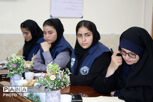 نشست خبری با اصحاب رسانه شهرستان فاروج 