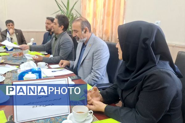 هم‌اندیشی مدیران و معاونان در مسیر تئاتر درسی