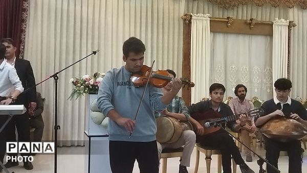 گرامیداشت هفته امور تربیتی در تالار فرهنگیان نیشابور  