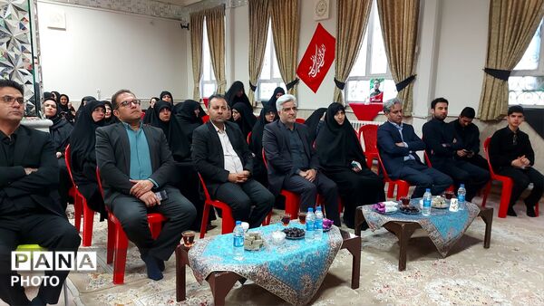 مراسم بزرگداشت چهلمین روز شهادت امام شهید امت و شهدای دبستان میناب 