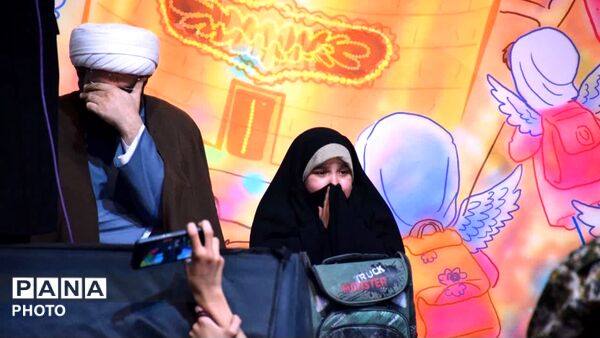 مناره‌ های میناب؛ برنامه ای به مناسبتِ میلادِ امام رضا (ع)