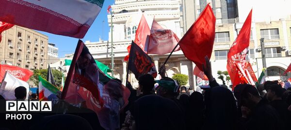 وعده گاه عاشقی در ظهر داغ مشهد 