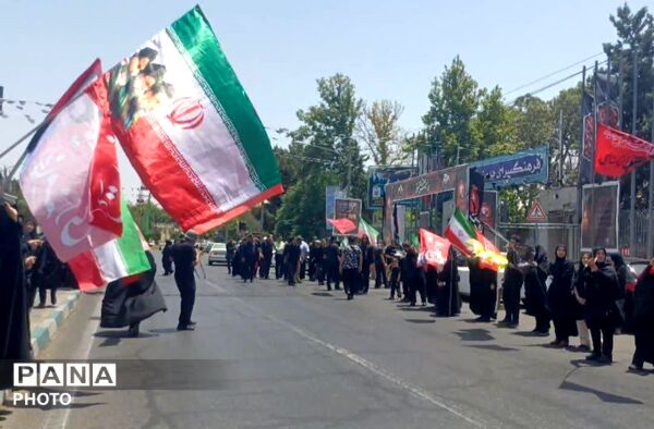 روایتی از مهر و ایثار با استقبال از خانواده شهدای میناب