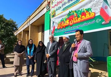 جشن مهر، ایثار و نماز و بازگشایی مدارس در دبیرستان هیأت امنایی فرهیختگان