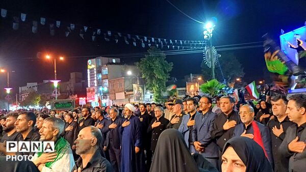 تجدید بیعت مردم کوهدشت با آرمان‌های حسینی در میدان امام خمینی (ره)