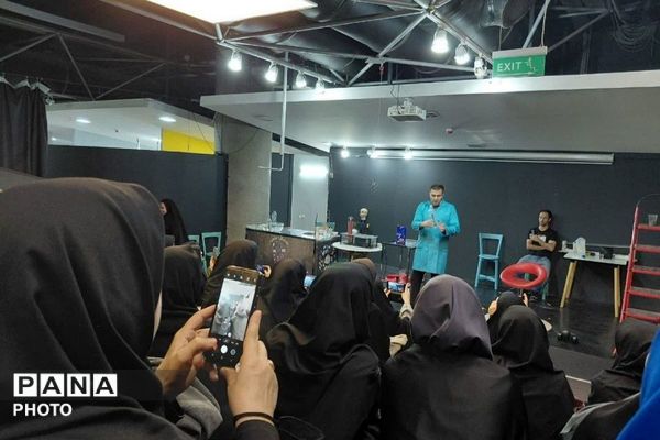  اردوی علمی ـ آموزشی معاونین آموزشی مدارس ابتدایی شهرری در باغ کتاب تهران