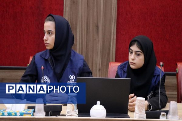 نشست صمیمی فعالین رسانه ای دانش‌آموزان با مدیرعامل خبرگزاری پانا