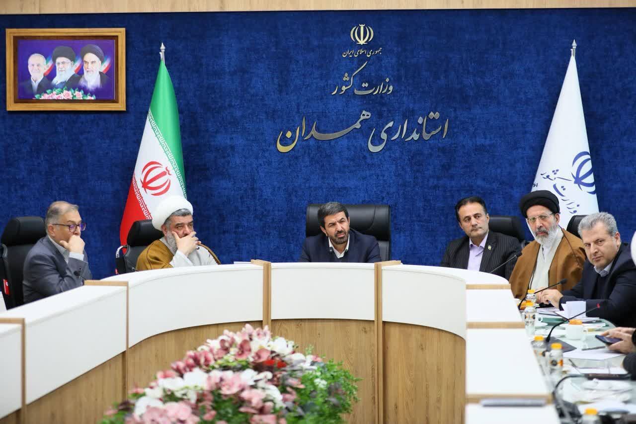 با دستور استاندار، نهضت احداث و تجهیز نمازخانه‌های مدارس همدان آغاز شد