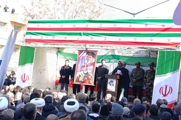 راهپیمایی باشکوه ۲۲ بهمن در اسلام آباد غرب