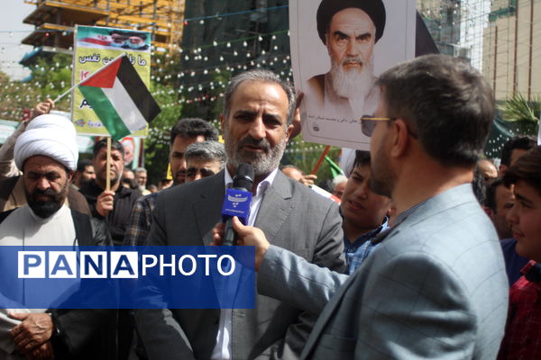 تجمع بزرگ دانش‌آموزان و فرهنگیان در حمایت از مردم مظلوم غزه و فلسطین