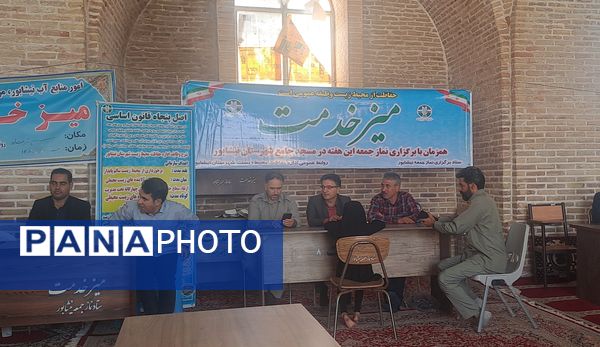 میز خدمت اداره‌های شهرستان نیشابور در جمعه خشم و نصر 