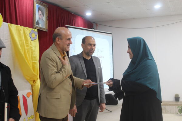 همایش گرامیداشت روز آموزش ابتدایی در گلوگاه