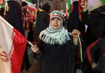  مردم چه پیامی برای نیروهای مسلح دارند؟