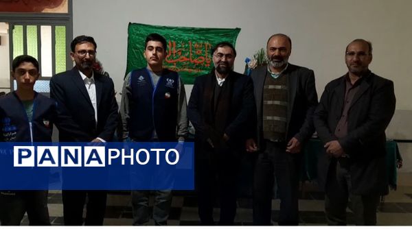 مراسم ایام الله دهه فجر در دبیرستان معارف صدرای ولایت