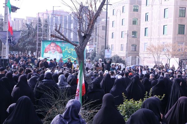 مراسم تشییع پیکر مطهر شهید والامقام شاهین دهقانی