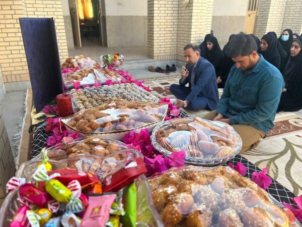 آغاز روز دانش‌آموزان رودخانه با قرائت زیارت عاشورا