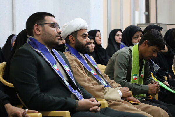 نشست صمیمانه قائم مقام سازمان دانش آموزی با رؤسای سازمان دانش‌آموزی استان کرمان