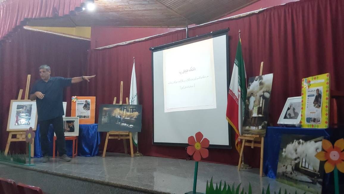 فعالیت های هنری نقش مهمی در خلاقیت و شکوفایی استعدادهای کودکان و نوجوانان دارد