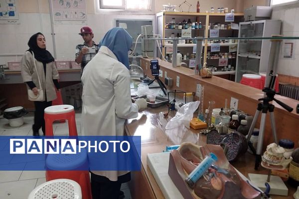 برگزاری مرحله استانی محور علوم آزمایشگاهی به صورت غیرحضوری در ملارد با حضور ۶ تیم برتر