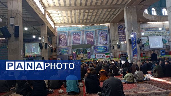 اقامه نماز عبادی سیاسی جمعه همزمان با ایام دهه فجر و اعیاد شعبانیه 