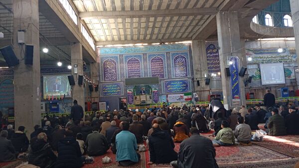 اقامه نماز عبادی سیاسی جمعه همزمان با ایام دهه فجر و اعیاد شعبانیه 