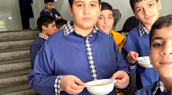 پیوند قلبی نسل جوان با رهبری انقلاب