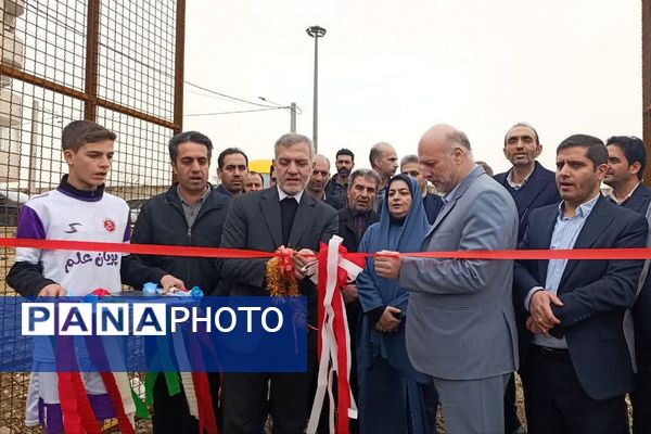 آیین افتتاحیه زمین ورزشی چمن مصنوعی اورین