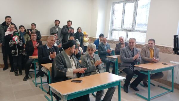 آیین افتتاح مدرسه ۱۲ کلاسه خیری, مشارکتی زنده یاد حاج فضل الله حریریان در محمد شهر کرج