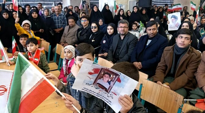 دلتنگ دیدار پسرم هستم، اما به شهادتش افتخار می‌کنم