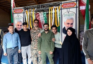 یادواره شهدای آموزشگاه شهید بهشتی در روستای شهرک سلگی منطقه خزل
