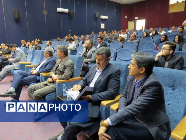 جلسه توجیهی نهضت ملی توسعه عدالت در فضای آموزشی و پرورشی با مشارکت مردم