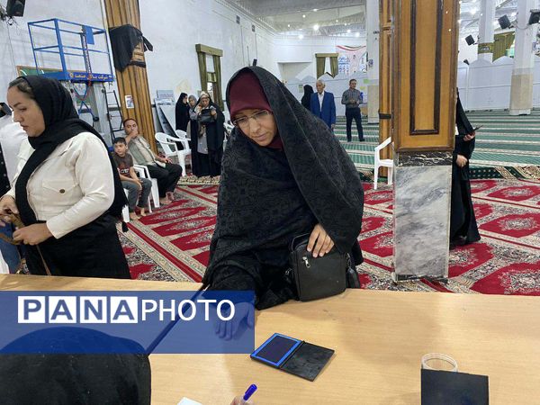 حضور پرشکوه مردم مه ولات در دور دوم انتخابات ریاست‌جمهوری