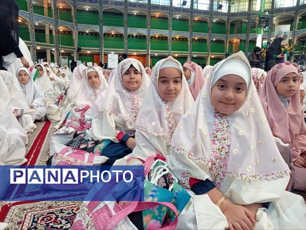 آیین زیبای جشن تکلیف دختران یزدی در حسینیه محمود آباد