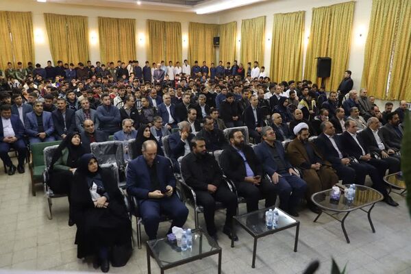 حضور وزیر کشاورزی در مراسم صبحگاهی هنرستان کشاورزی تبریز