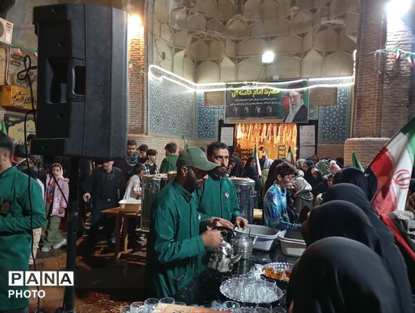 چایخانه فاطمه الزهرا (س) در حسینیه امام خمینی (ره) نیشابور