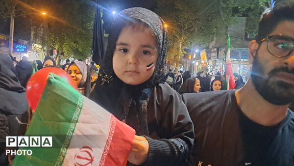 اجتماع فرهنگیان و دانش‌آموزان شهرستان شهریار به مناسبت اربعین رهبر شهید و شهدای دانش آموز شجره طیبه