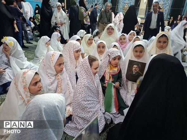 آغاز فصل تازه‌ای از بندگی برای دختران در جشن تکلیف
